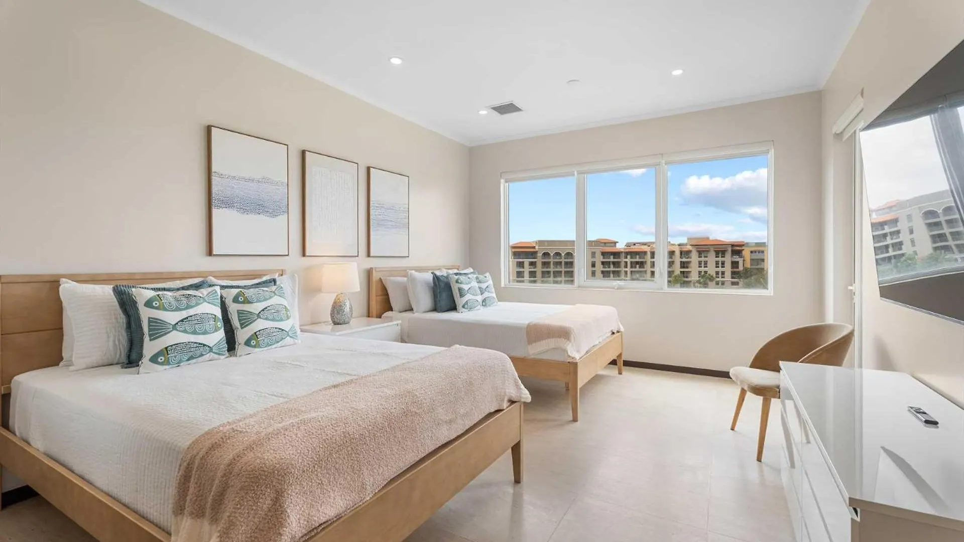 Beach View - Vista Paradiso 2Br Condo - Lv410 Palm Beach 0*,