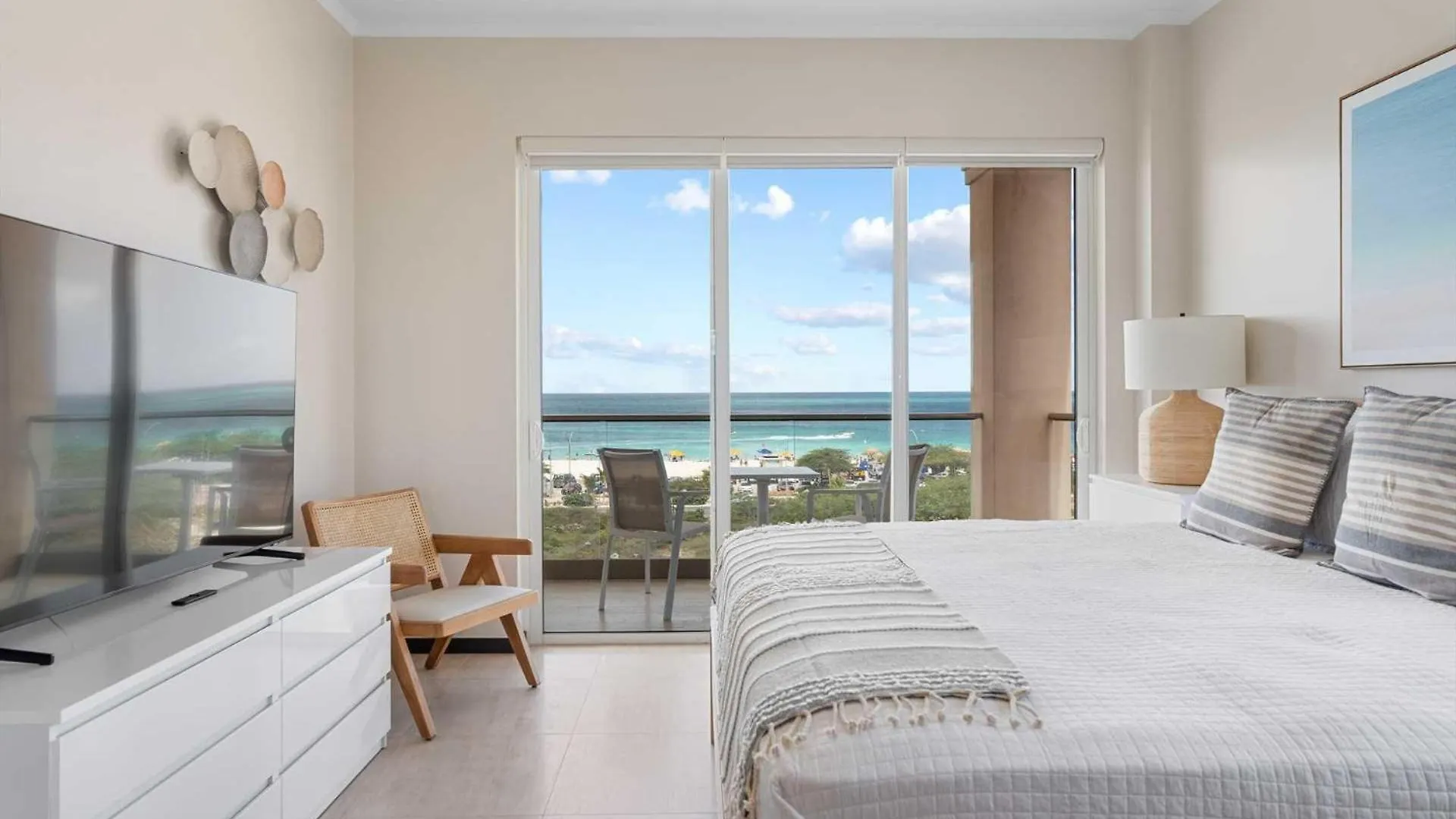 Beach View - Vista Paradiso 2Br Condo - Lv410 Palm Beach Casa vacanze