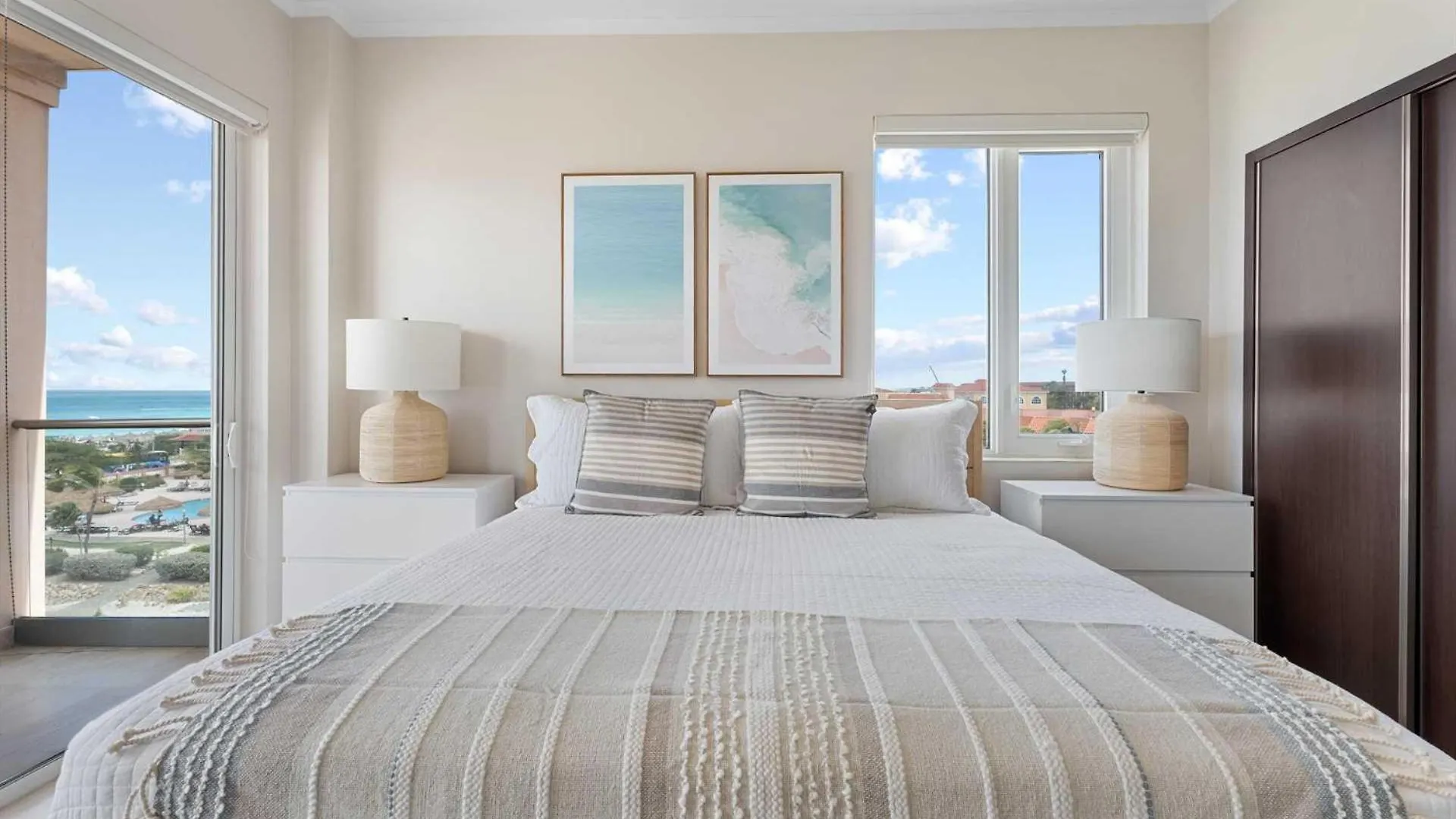 Beach View - Vista Paradiso 2Br Condo - Lv410 Palm Beach Casa vacanze